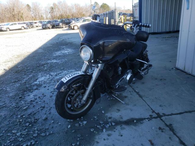 2011 HARLEY-DAVIDSON FLHTCU 1HD1FC410BB650654