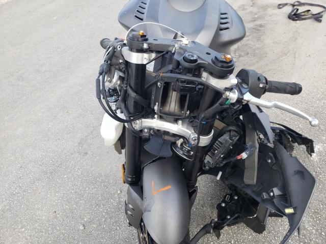 2019 YAMAHA YZFR6 JYARJ28E4KA004402
