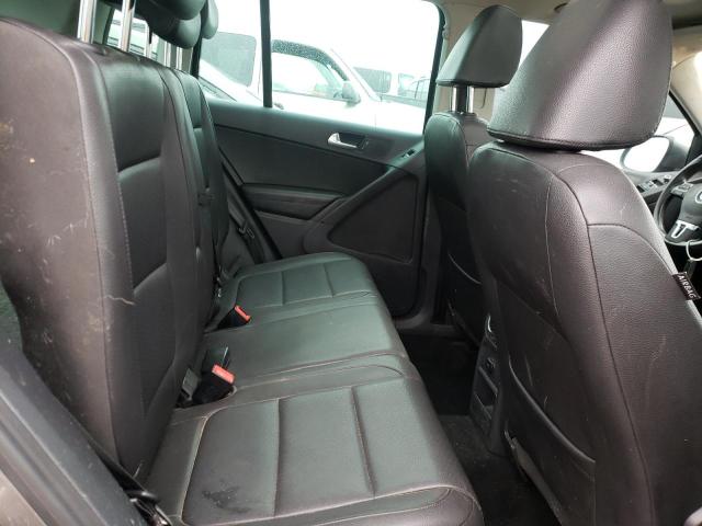 2011 VOLKSWAGEN TIGUAN WVGAV7AXXBW545967