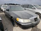 2002 LINCOLN  TOWN CAR