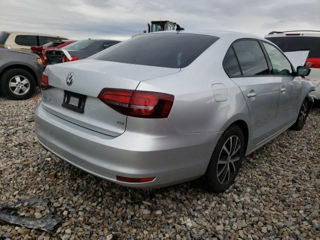 2016 VOLKSWAGEN JETTA SE - 3VWD67AJ2GM265166