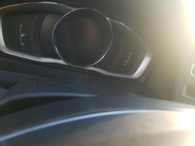 2017 VOLVO V60 PREMIE YV140MSK1H1361020