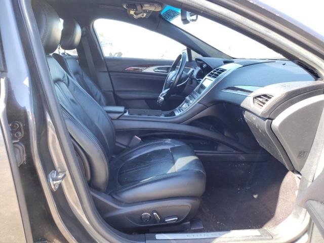 2017 LINCOLN MKZ RESERV 3LN6L5E98HR637943