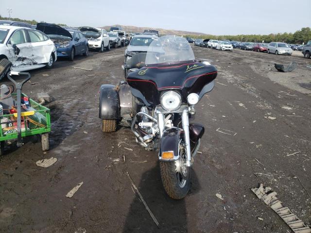 2011 HARLEY-DAVIDSON FLHTCUTG 1HD1MAM17BB850392