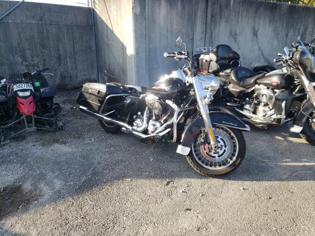 Salvage cars for sale from Copart Opa Locka, FL: 2009 Harley-Davidson Flhr
