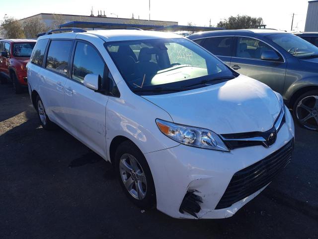2018 TOYOTA SIENNA LE - Left Front View