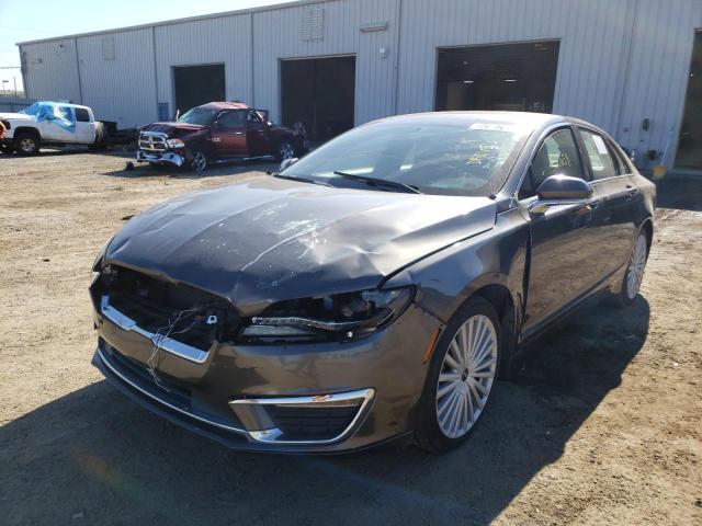 2017 LINCOLN MKZ RESERV 3LN6L5E98HR637943