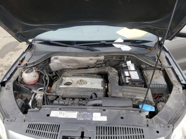 2011 VOLKSWAGEN TIGUAN WVGAV7AXXBW545967