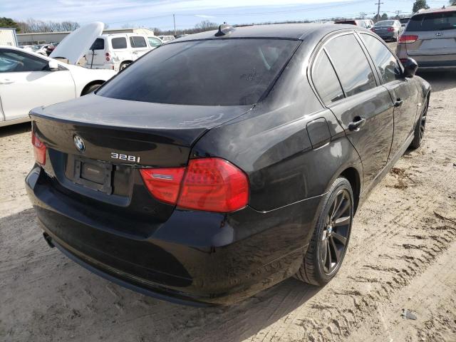 2011 BMW 328 XI - Right Rear View