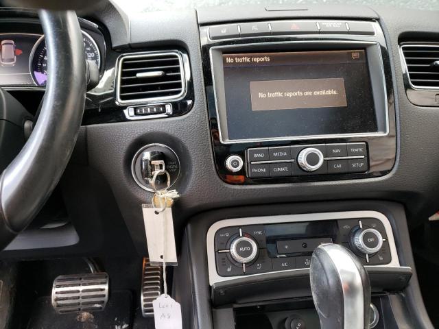 2017 VOLKSWAGEN TOUAREG WO WVGRF7BP9HD000135