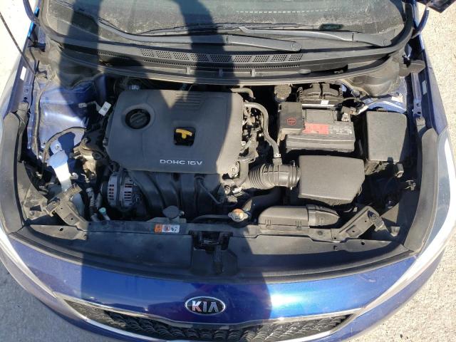 3KPFK4A70JE211165 | 2018 KIA FORTE LX