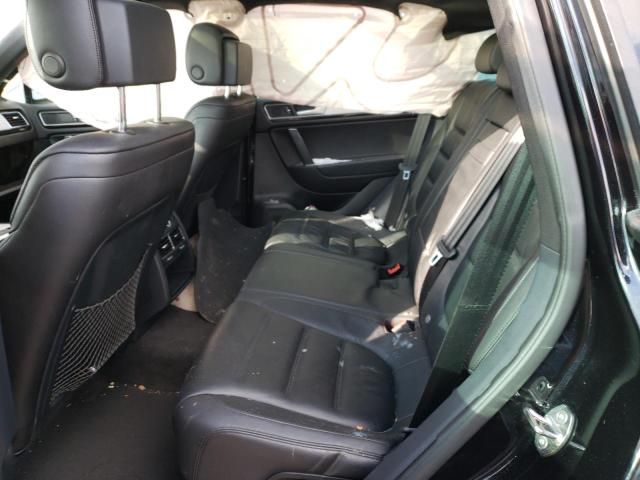 2017 VOLKSWAGEN TOUAREG WO WVGRF7BP9HD000135