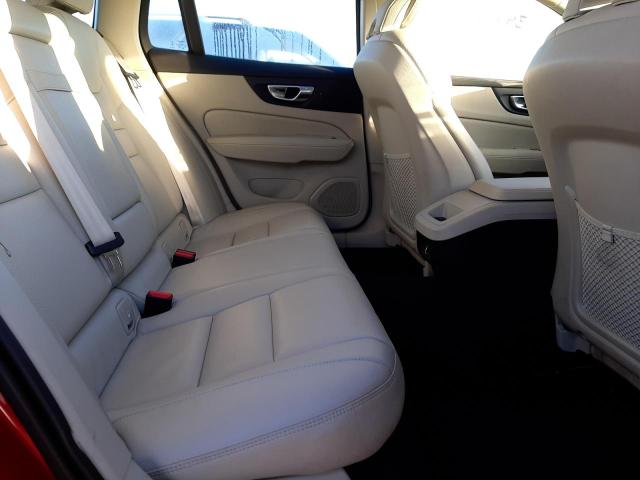 2020 VOLVO V60 T5 MOM YV1102EK6L2397470
