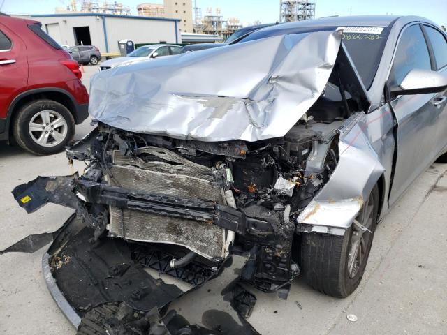 2017 HYUNDAI SONATA SE 5NPE24AF9HH585685