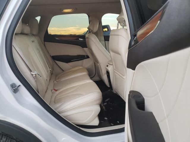 2016 LINCOLN MKC RESERV 5LMTJ3DH7GUJ08431