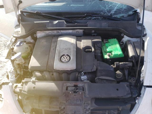 2013 VOLKSWAGEN BEETLE 3VWJX7AT2DM607017