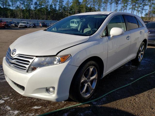2011 TOYOTA VENZA - Left Front View