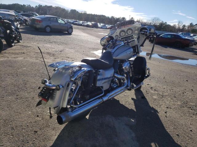 2010 HARLEY-DAVIDSON FLHX 1HD1KB419AB616006