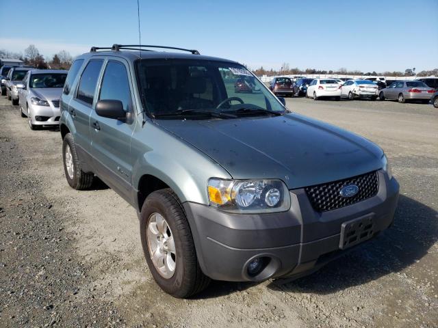 2005 FORD ESCAPE HEV - Left Front View
