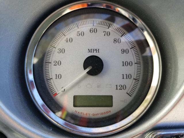 2010 HARLEY-DAVIDSON FLHX 1HD1KB419AB616006