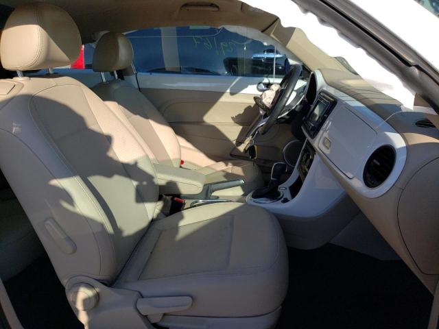 2019 VOLKSWAGEN BEETLE SE 3VWJD7AT9KM710067