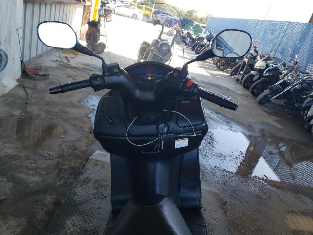 2018 SUZUKI UH200 MLCCH41A4J1600166
