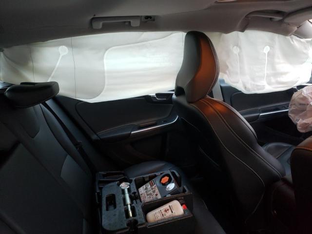 2018 VOLVO V60 T5 DYN YV140MSL6J2391946