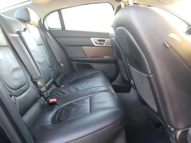 2013 JAGUAR XF SAJWA0ES1DPU01539