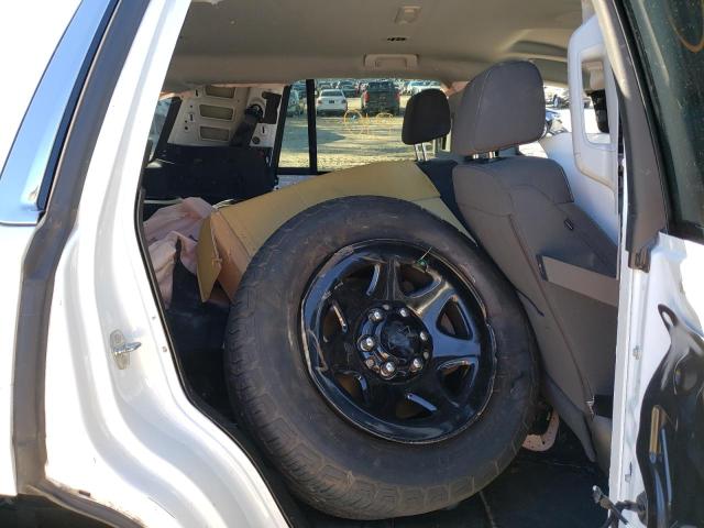2018 CHEVROLET TAHOE POLI 1GNLCDEC2JR125360