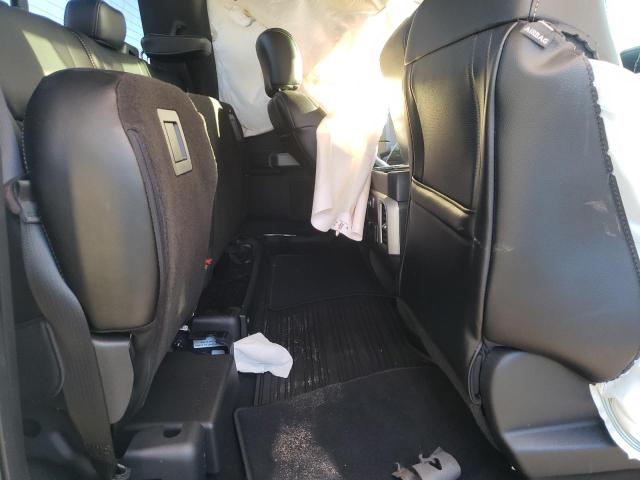 1FT7X2BT5JEC05282 Ford F250 Super 2018. Фото: 5