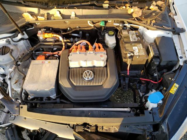 2016 VOLKSWAGEN E-GOLF SE WVWKP7AU0GW913024