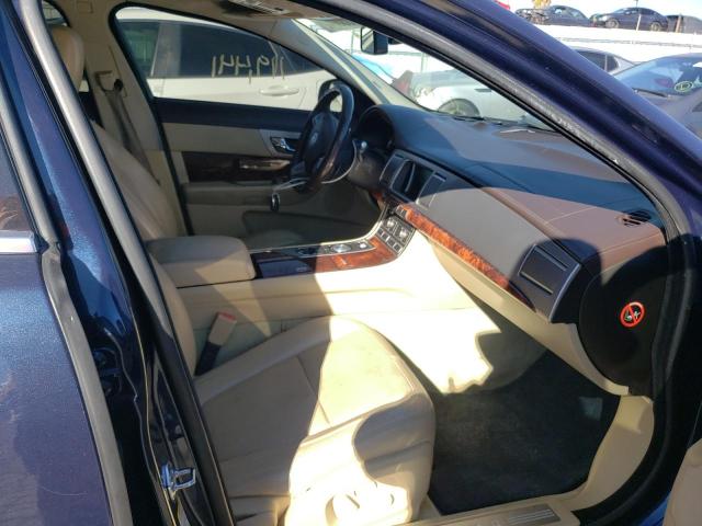 2010 JAGUAR XF PREMIUM SAJWA0GBXALR65092