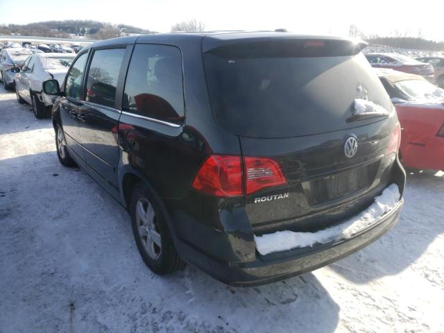 2010 VOLKSWAGEN ROUTAN SE 2V4RW3D15AR195245