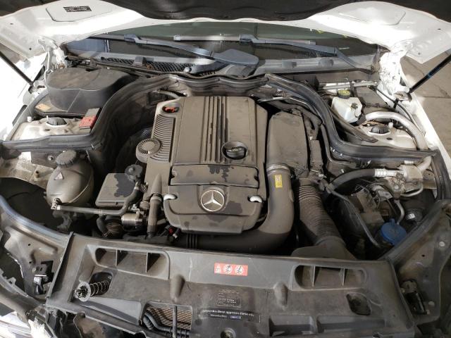 2014 MERCEDES-BENZ C250 WDDGF4HB0ER317022