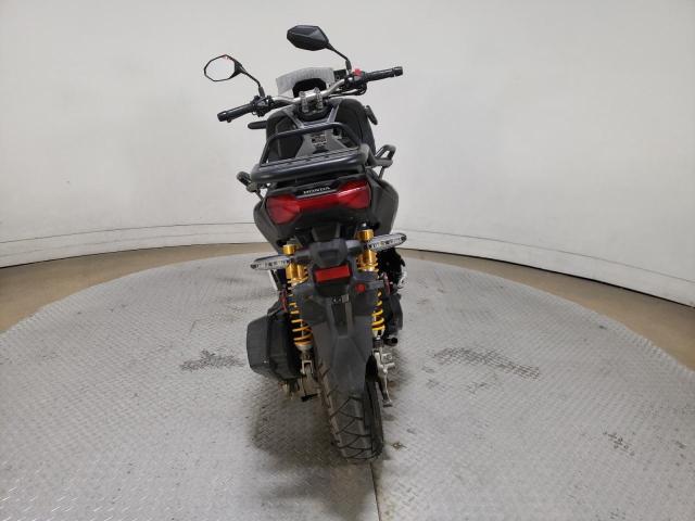 2021 HONDA ADV150 A MLHKF385XM5001090