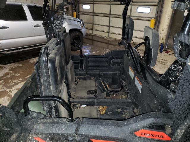 2018 HONDA SXS700 M4 1HFVE027XJ4402934