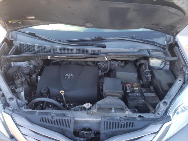 5TDKZ3DC4HS873599 Toyota Sienna Le 2017. Фото: 6