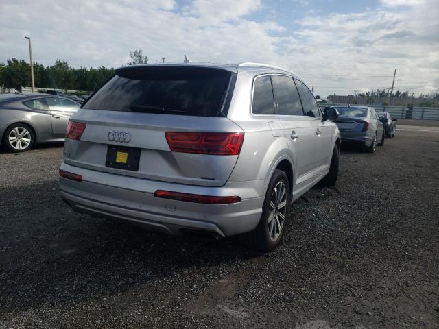 VIN WA1LHAF71KD046281 2019 Audi Q7, Premium Plus no.4