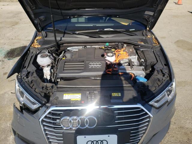 2018 AUDI A3 E-TRON WAUUPBFF8JA154680