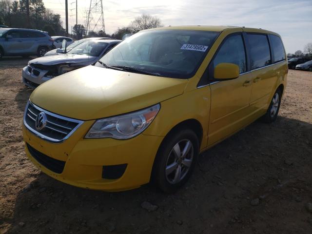 2010 VOLKSWAGEN ROUTAN SE 2V4RW3D13AR272629