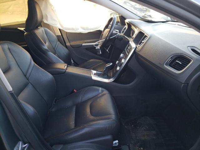 2016 VOLVO V60 CROSS YV4612HK8G1013685