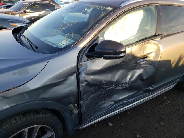 2016 VOLVO V60 CROSS YV4612HK8G1013685