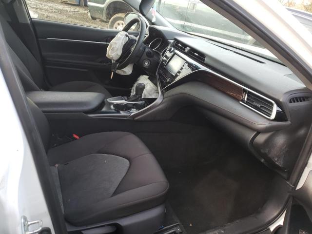 2018 TOYOTA CAMRY L/LE 4T1B11HK5JU089653