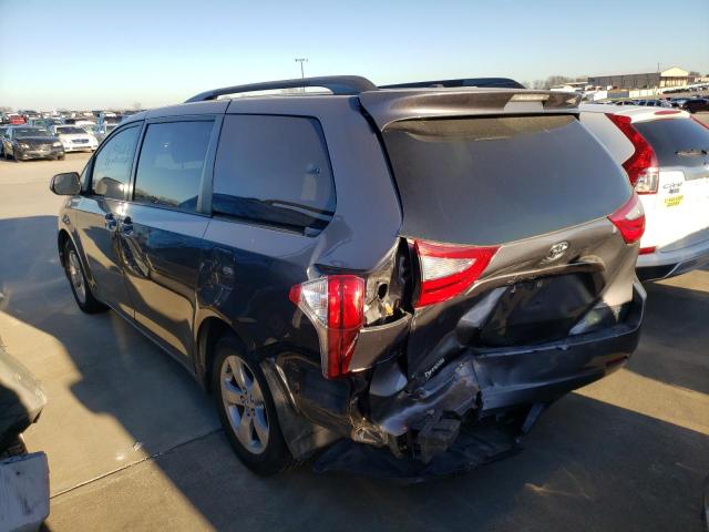 5TDKZ3DC4HS873599 Toyota Sienna Le 2017. Фото: 2