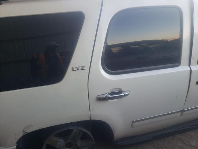 2010 CHEVROLET 1500 1GNUCCE03AR185894