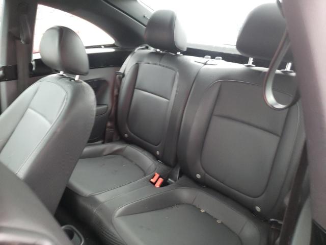 2016 VOLKSWAGEN BEETLE SE 3VWJ17AT6GM613828