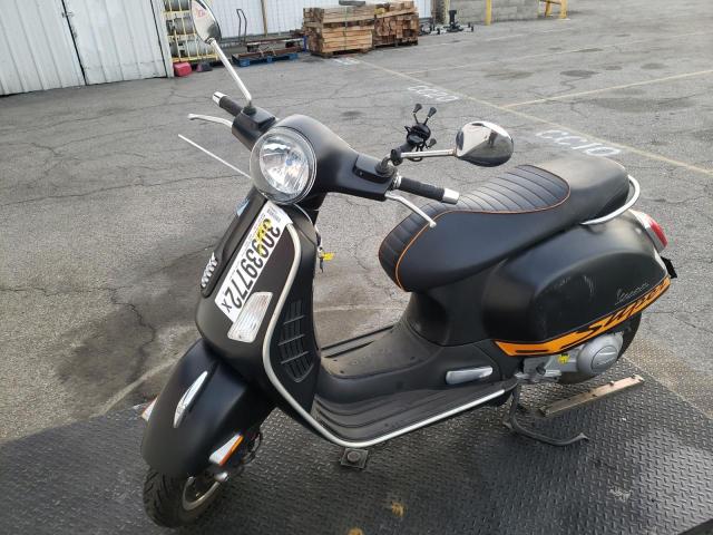 2015 VESPA GTS 300 SU ZAPM459L9F5100155
