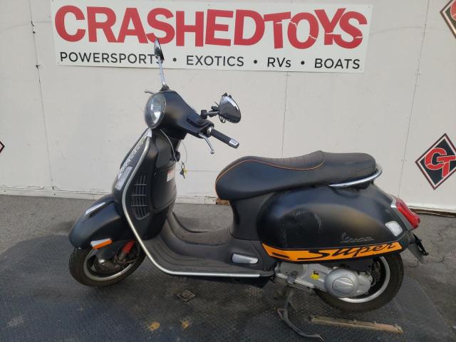 2015 VESPA GTS 300 SU ZAPM459L9F5100155