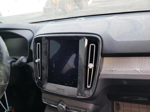 2021 VOLVO XC40 T5 MO YV4162UK0M2407611