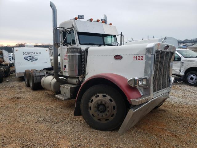 Salvage cars for sale from Copart Tanner, AL: 2003 Peterbilt 379